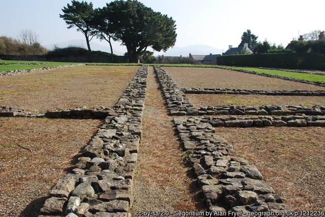 geograph-1212236-by-Alan-Fryer